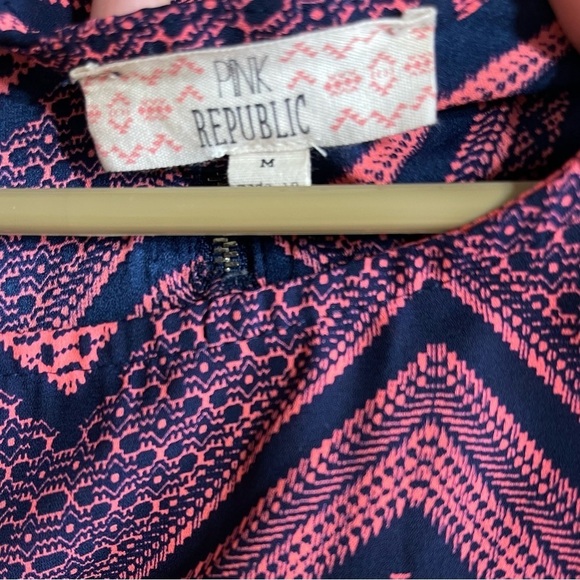 Pink Republic Short Sleeve Chevron Blouse - Picture 11 of 11